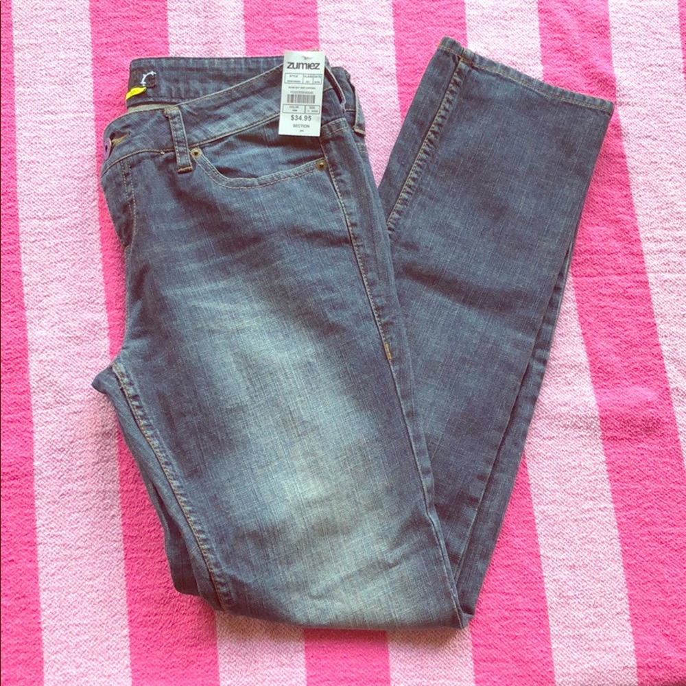 NWT Empyre Raven skinny jeans-size  11